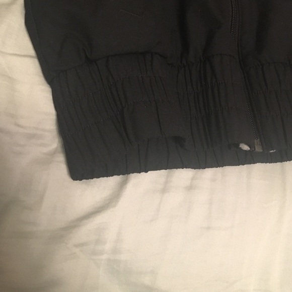 Nike jacket - Picture 2 of 3