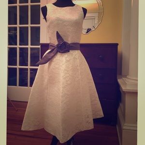 BNWT. Offers welcome! Vera Wang wedding (?) dress.