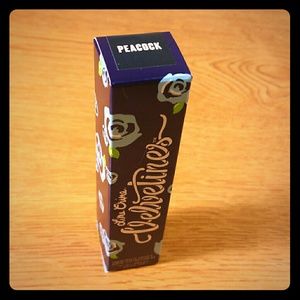 Lime crime velvetine in PEACOCK.