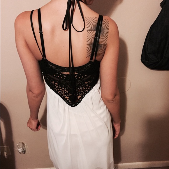 ❌SOLD Black/White Summer Dress - Picture 2 of 4