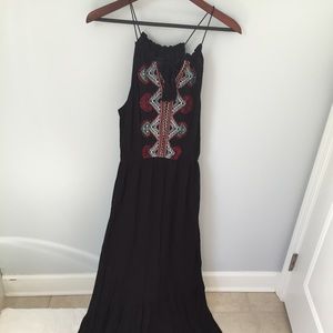 ⚫️SOLD⚫️Forever21 black maxi dress