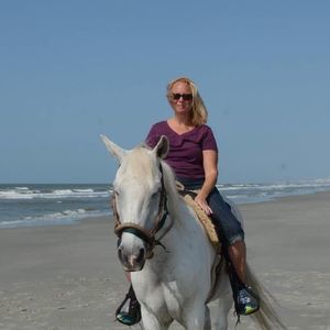 Meet your Posher, Wendy