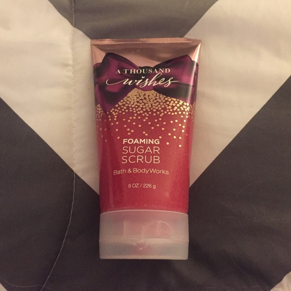 A Thousand Wishes Foaming Sugar Scrub