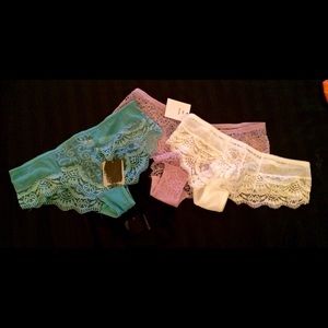 URBAN OUTFITTERS UNDERWEAR/ LINGERIE