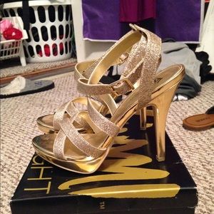 Sparkly gold heels