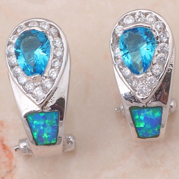 💙925 Silver Blue Fire Opal & Topaz Earrings💙 - Picture 3 of 4