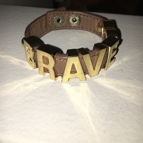 Bcbg generation label bracelet