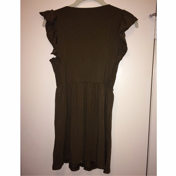 Ella Moss Green Flutter-Sleeve Babydoll Top Size M - Picture 3 of 4