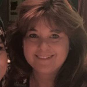 Meet your Posher, Liz