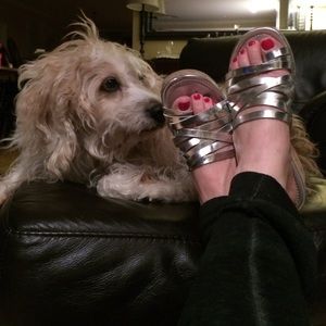 Authentic Donald J Pliner