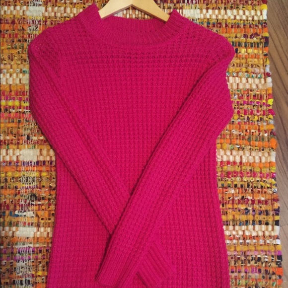 NWOT Forever21 Pink Sweater - Picture 2 of 4