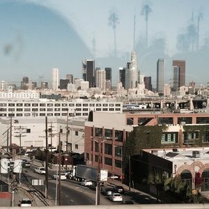 Meet your Posher, Ixia