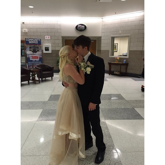 champagne Jovani prom dress - Picture 3 of 4