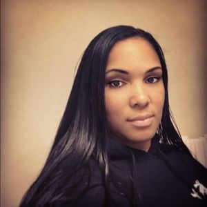 Meet your Posher, Keona
