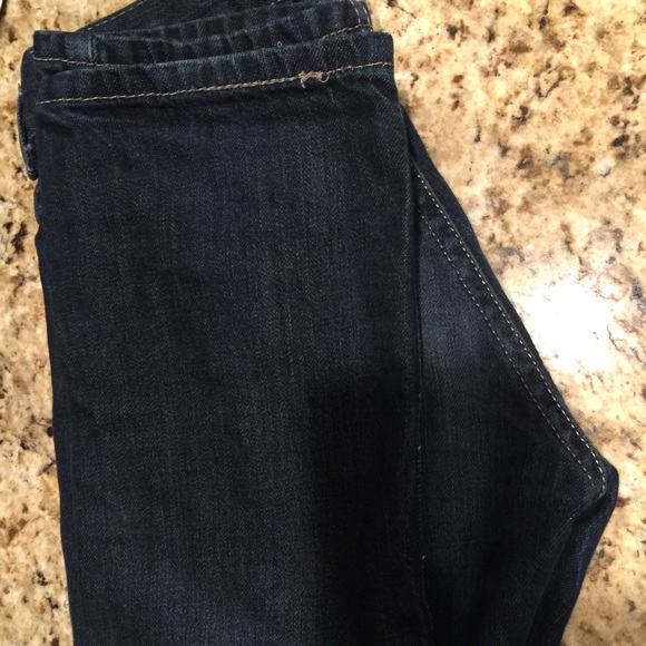 Levi's - Picture 3 of 4