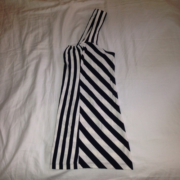 NWT Banana Republic Striped Tank - Picture 3 of 4