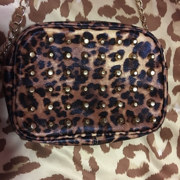 Side Purse - Picture 2 of 3