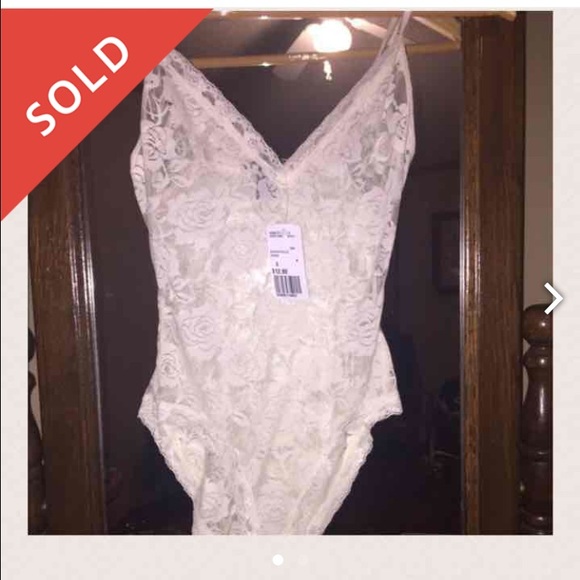 Forever 21 Lace Onesie. NWT 💕