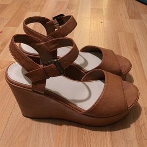 Brown platform wedges