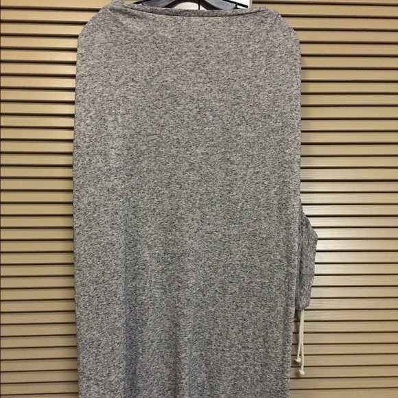 Oversized Tunic - Picture 3 of 4