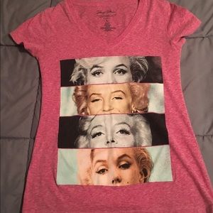 Marilyn Monroe shirt