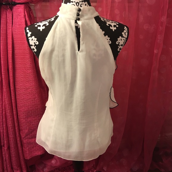 White Ruffled blouse - Picture 3 of 3