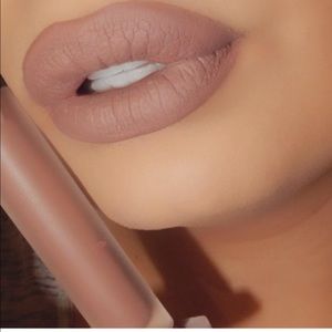 Meet your Posher, Betty