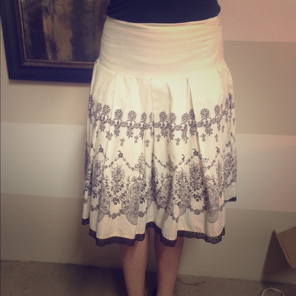 Creme and Brown Apt 9 Skirt