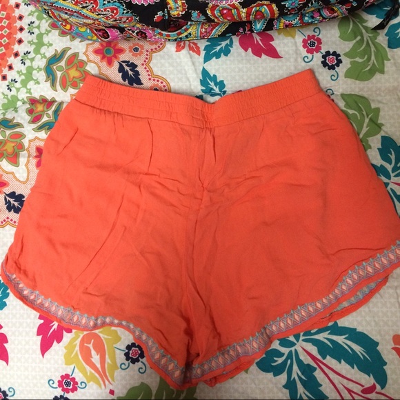 Summer shorts! - Picture 2 of 2