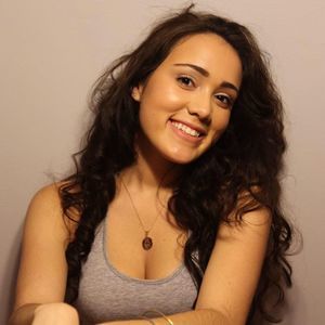 Meet your Posher, Isabella