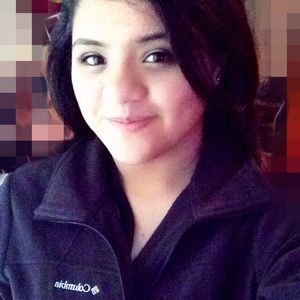 Meet your Posher, Kamila