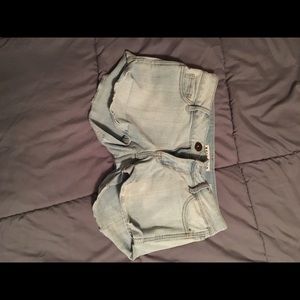 Roll up Jean shorts