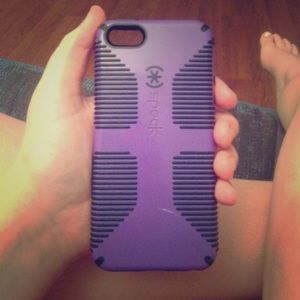 I am selling a case for i iPhone