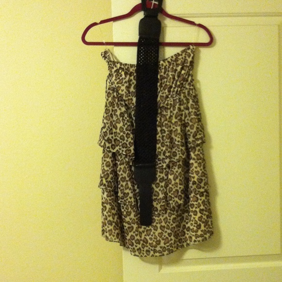 Short strapless dress