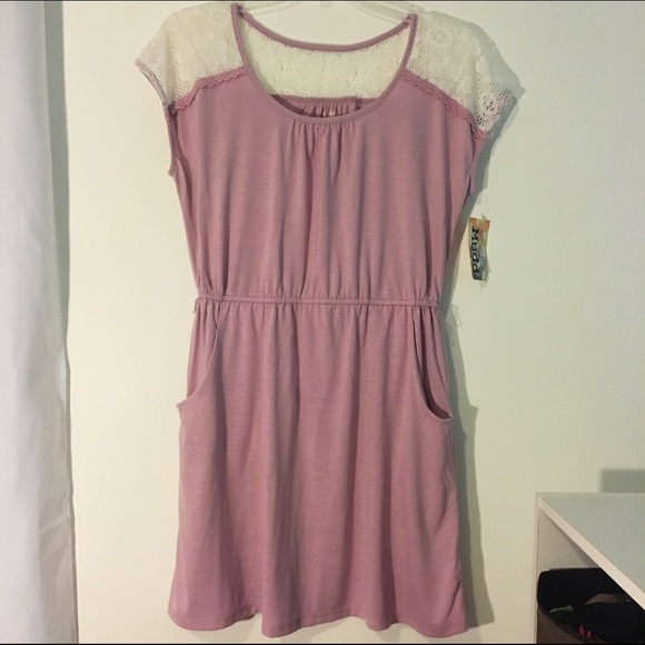 Pretty in pink short dress