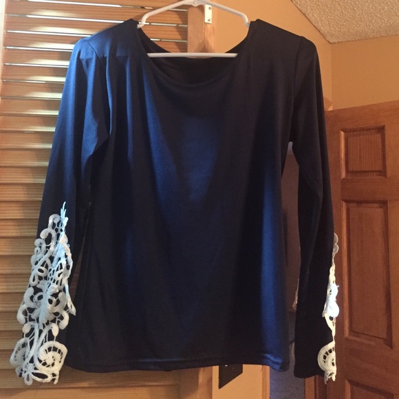 Long sleeve blouse
