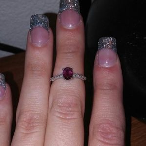 Garnit And diamond ring
