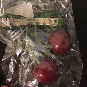 Small\ medium sized hair clipper (ribbon cherry)