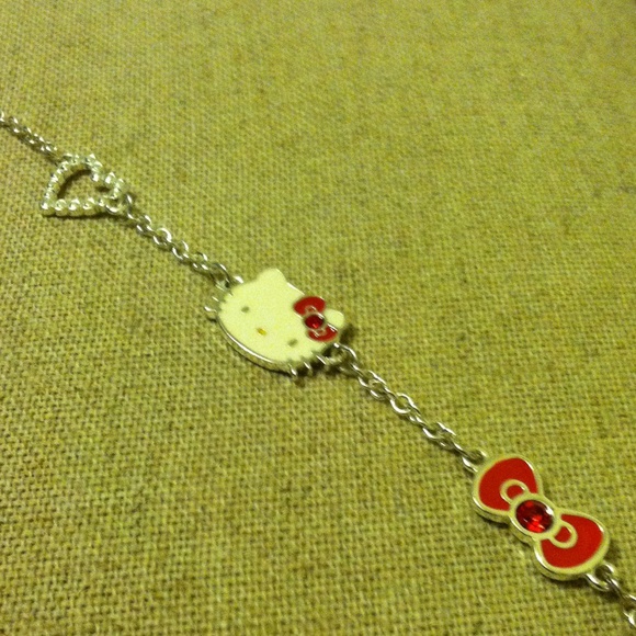 Hello kitty bracelet