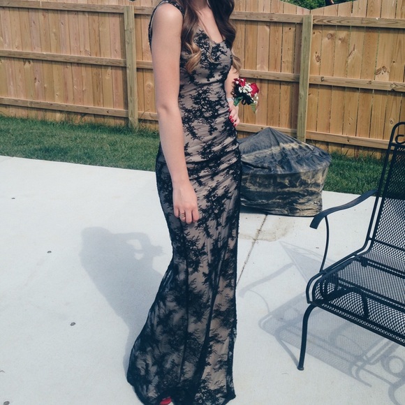 Prom Dress - Picture 2 of 4