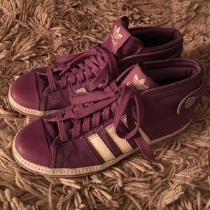 Signature Adidas Sneakers