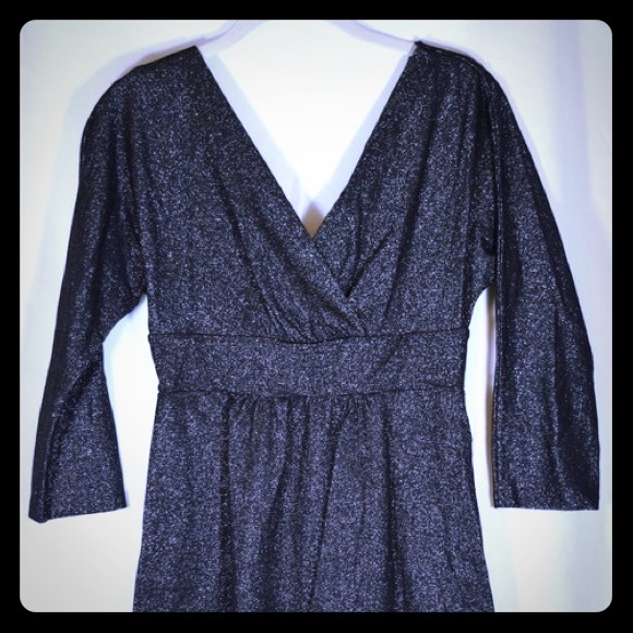 Express 2/3 sleeve glamorous top