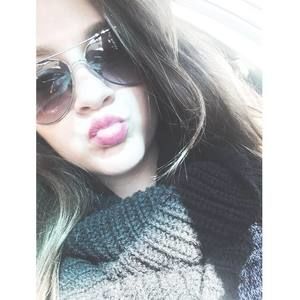 Meet your Posher, Krista