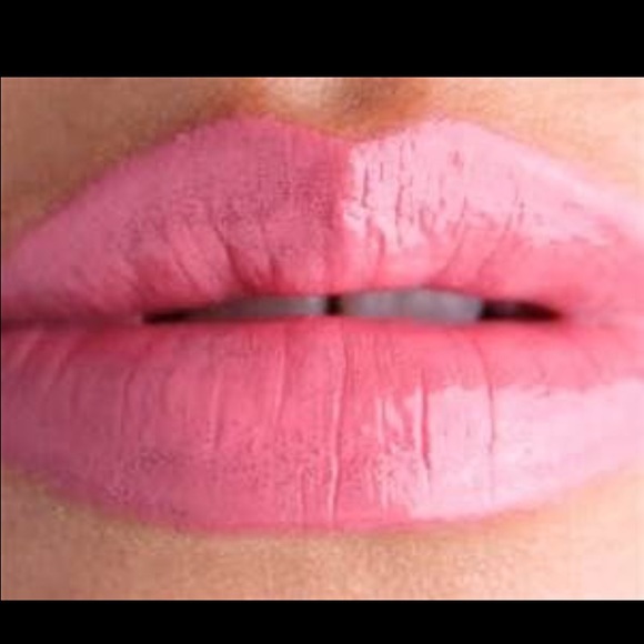 Mac Please Me Lipstick - Picture 3 of 4