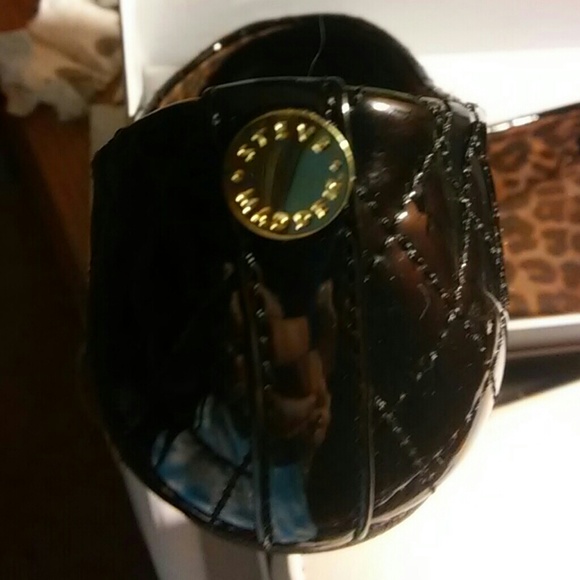 Steve madden flats - Picture 2 of 3