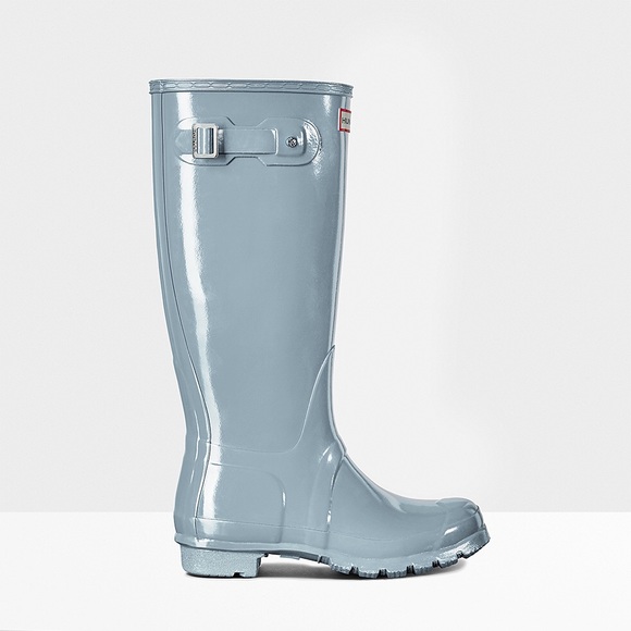 Size 10 Tall Hunter Rain Boots in Porcelain Blue