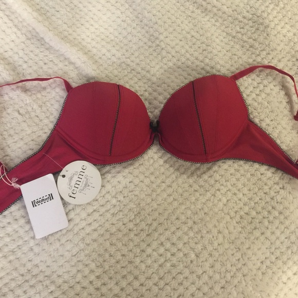 NWT China Red and Black Padded Bra (36B and 34D)