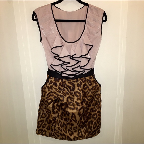 VERY J 1 PIECE LOOK LIKE 2 PIECE DRESS Sz L NWT