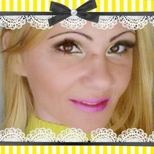 Meet your Posher, Kristina