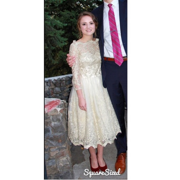 Chi chi London Homecoming/Prom dress!
